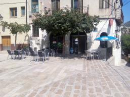 el raco de la plaça, la riba, bar-restaurant