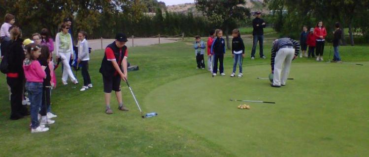 Golf Pitch & Putt at Bellpuig